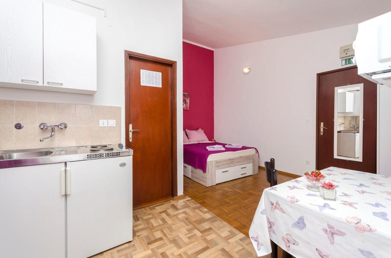 Apartments And Room Take It Easy Tribalj Buitenkant foto